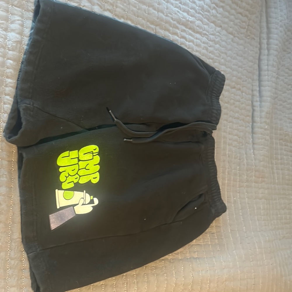 EMPYRE shorts